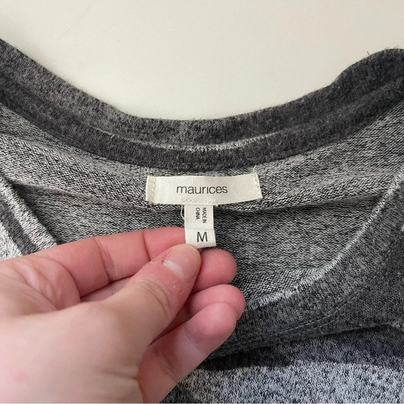 Maurices Gray Camo Brushed Straight Hem Pullover Plush Top Medium Women’s - Picture 9 of 11